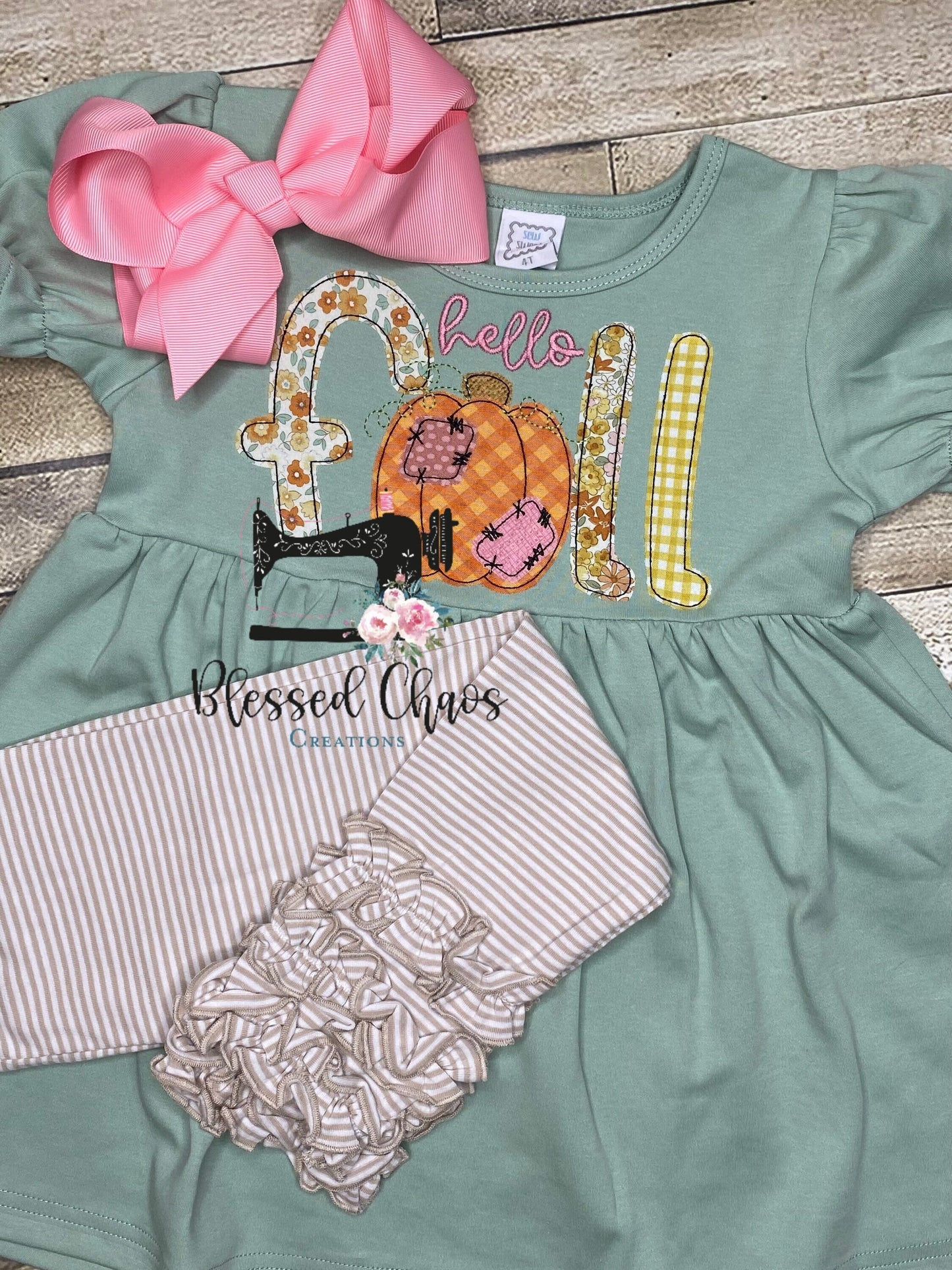 Girls Personalized Pumpkin Outfit, Girls Fall Shirt, Girls Pumpkin Tunic, Hello Fall Outfit, Sage Tunic with Matching Leggings, Autumn Tunic